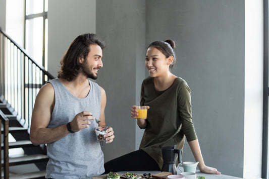 Intermittent Fasting for Men vs Women: Hormones, Recovery and What the Science Says | Rebound Recovery